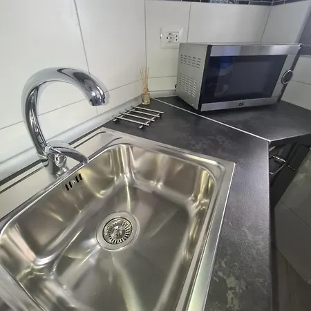 Atlanticexperienceapartments Summerland -pool , Wifi & Seaview *